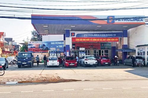 Tăng cường kiểm tra, bảo đảm nguồn cung xăng, dầu