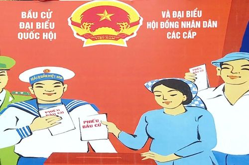 Cảnh giác với tin giả trước thềm bầu cử
