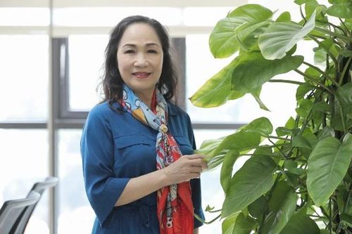 Nghệ sĩ Nhân dân Trịnh Thúy Mùi - người 'giữ lửa' nghệ thuật sân khấu Việt Nam