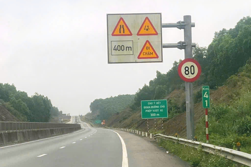 Điều chỉnh tốc độ khai thác cao tốc Cam Lộ - La Sơn tối đa 80km/giờ