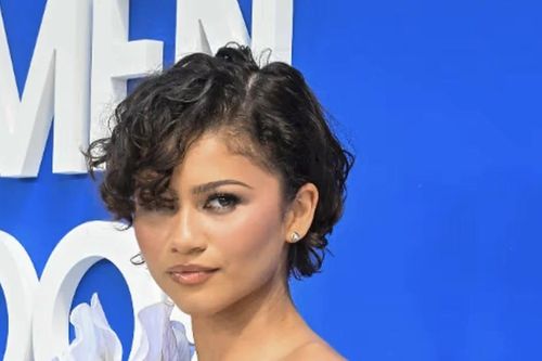 Zendaya để lộ 'vật nhỏ' này liên quan đến Tom Holland, khiến netizen lại dấy lên suy đoán