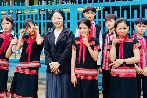 Cô giáo vùng cao với khát vọng thắp sáng tri thức
