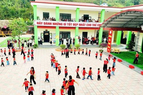Chuẩn bị nền tảng, tâm thế cho trẻ Mầm non vùng dân tộc thiểu số