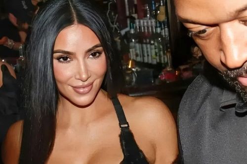 Kim Kardashian bị kiện