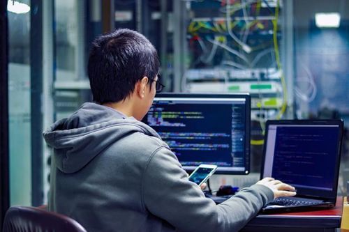 Nhân viên công nghệ Mỹ bi quan về tương lai