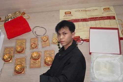 Bắt đối tượng đột nhập 'khoắng sạch' vàng và trang sức trị giá 1 tỉ đồng
