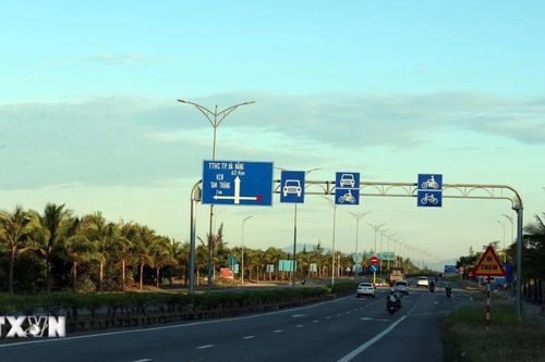 Đà Nẵng thống nhất xây dựng tuyến cao tốc nội thị kết nối Chu Lai