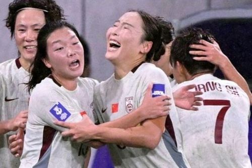 Trung Quốc đối đầu Đài Bắc Trung Hoa: Khó cản bước nhà vô địch