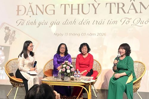 Chuyện xúc động về bác sĩ Đặng Thùy Trâm qua lời kể của 3 em gái