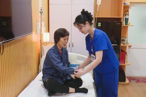 Hà Nội đáp ứng các nhu cầu y tế cho bầu cử