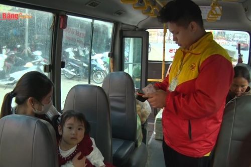 Giá xăng dầu biến động, doanh nghiệp vận tải đối diện nhiều áp lực