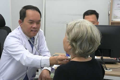 Bác sĩ tim mạch: Đặt stent tại Mỹ tốn 1,5 tỷ đồng, về Việt Nam chỉ 100 triệu