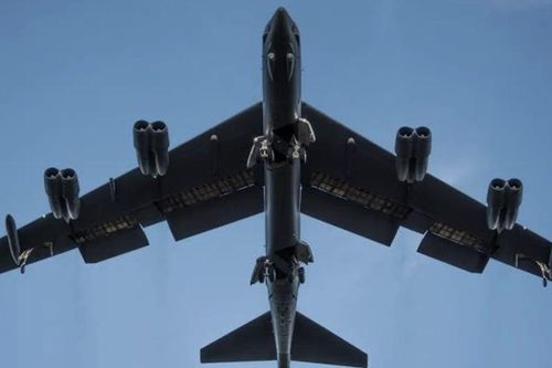 Mỹ triển khai oanh tạc cơ chiến lược B-52H tới Anh cho mục đích gì?