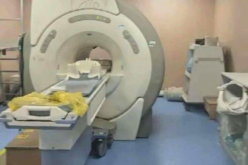 Chụp MRI 20 phút, người đàn ông TQ bị bỏ quên trong máy 6 tiếng