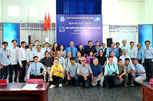 An Giang kỷ niệm 73 năm Ngày truyền thống Điện ảnh - Nhiếp ảnh Việt Nam