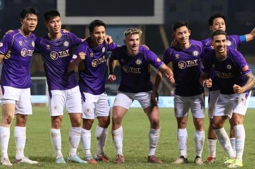 Hà Nội FC và Thép Xanh Nam Định lại thắng