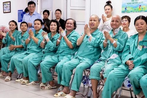 Bệnh viện Chợ Rẫy cập nhật tiến bộ điều trị ung thư vú