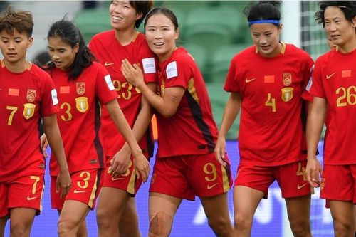 Bóng đá nữ Trung Quốc, Hàn Quốc vào bán kết giải châu Á