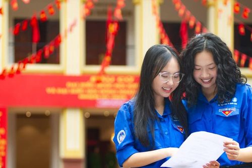 Điểm bầu cử tại các trường đại học hoàn tất công tác chuẩn bị, sẵn sàng cho ngày hội non sông