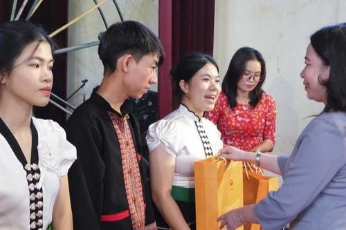 Quy định mới về học bổng chính sách đối với học sinh, sinh viên, học viên