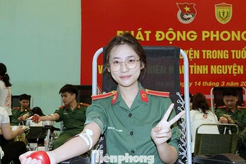 Nghĩa cử cao đẹp của tuổi trẻ Học viện Quân y trong Ngày hội xuân hồng