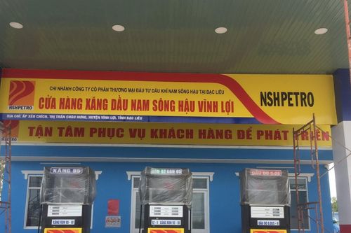 Đại gia xăng dầu thế chấp loạt cửa hàng, bất động sản để vay hơn 1.300 tỷ