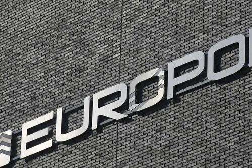 Europol triệt phá đường dây tội phạm môi trường quy mô toàn cầu