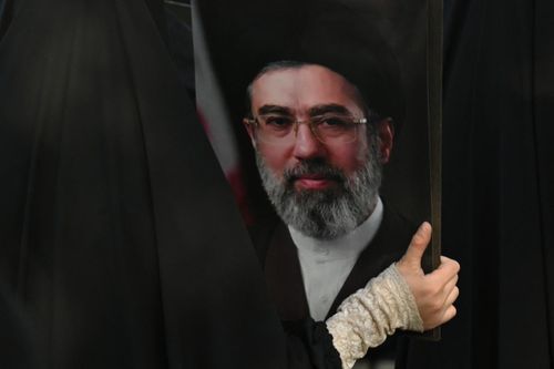 Mỹ treo thưởng lớn cho thông tin về tân Lãnh tụ Tối cao Iran Mojtaba Khamenei