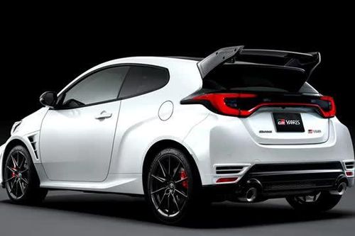 Toyota giới thiệu xe hatchback công suất 304 mã lực, giá gần 600 triệu đồng