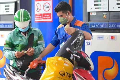 Xả quỹ bình ổn hơn 5.000 tỷ, giá xăng dầu hôm nay thế nào?