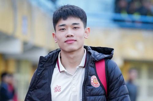 Lời chia tay của tiền đạo Đình Bắc