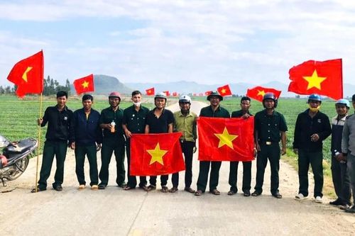 Buôn làng vùng cao rộn ràng chuẩn bị ngày bầu cử