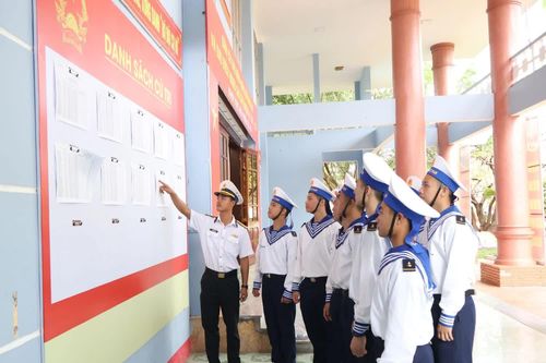 Lữ đoàn 101, Vùng 4 Hải quân sẵn sàng cho ngày bầu cử