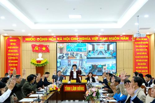 Giới thiệu nhân sự xứng đáng với niềm tin của Nhân dân