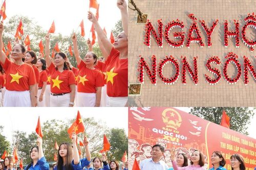 Hơn 300 cán bộ, hội viên, đoàn viên tại phường Dương Nội cùng nhau xếp thành dòng chữ 'Ngày hội non sông'