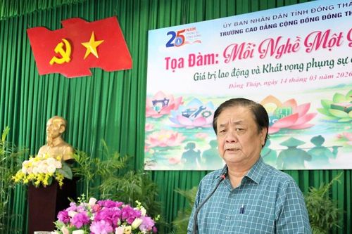 Phó Chủ tịch Quốc hội Lê Minh Hoan: Hãy dạy cho các em biết tự hào về nghề nghiệp của mình