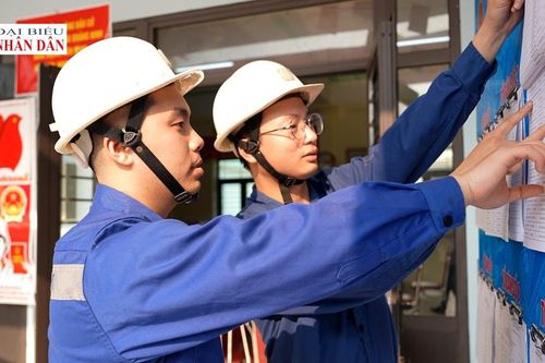 Gửi niềm tin từ đường lò sâu