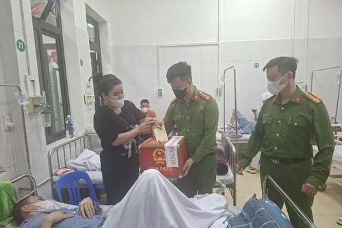 Hình ảnh tại các điểm bầu cử đặc thù thuộc Trại tạm giam số 2