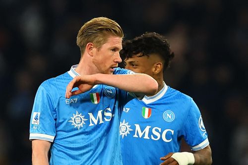 De Bruyne và Hojlund tỏa sáng