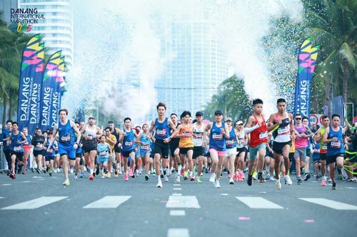 Gần 10.000 vận động viên tranh tài tại Marathon quốc tế Đà Nẵng 2026