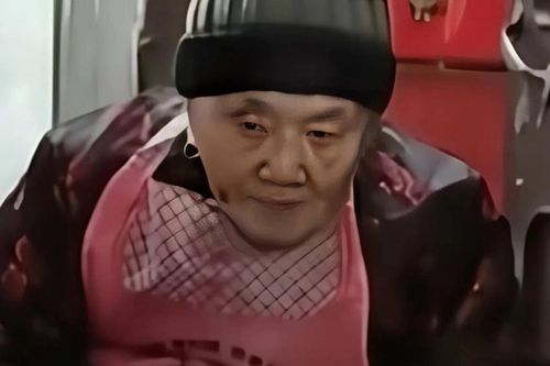 Trung Quốc: Bí quyết sống trường thọ rất riêng của cụ bà 102 tuổi