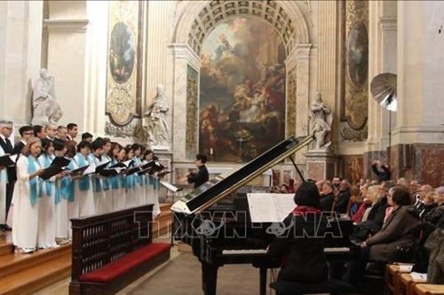 Mang âm nhạc Việt đến Festival Hợp ca quốc tế Paris lần thứ 28