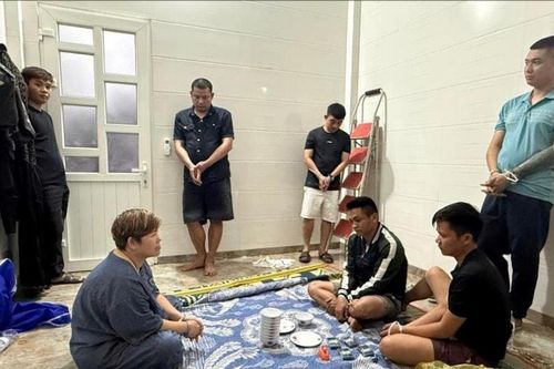 Bắt nhiều đối tượng có tiền án, tiền sự đánh bạc ở Hà Tĩnh, thu gần 170 triệu đồng
