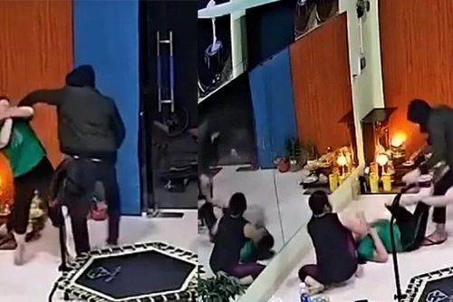 Người đàn ông bịt mặt xông vào phòng tập thể dục có 3 phụ nữ