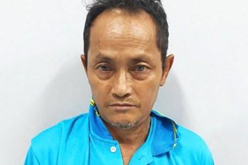 Khởi tố, bắt tạm giam bảo vệ trường giở trò đồi bại với học sinh