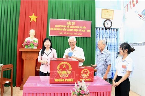 Hòa nhịp 'Ngày hội non sông'