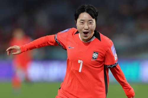 Son tỏa sáng giúp tuyển nữ Hàn Quốc dự World Cup