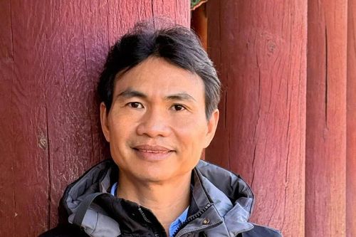 Nhà văn Trương Anh Quốc và kho báu văn chương từ biển