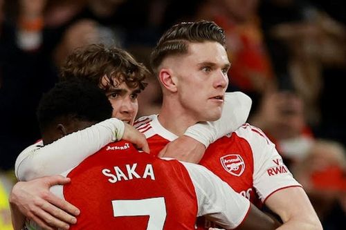 Arsenal tiến sát ngôi vương Ngoại hạng Anh: Kịch bản vô địch sau cú sẩy chân của Man City