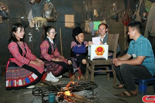 Ngày hội non sông tại xã biên giới Phiêng Khoài